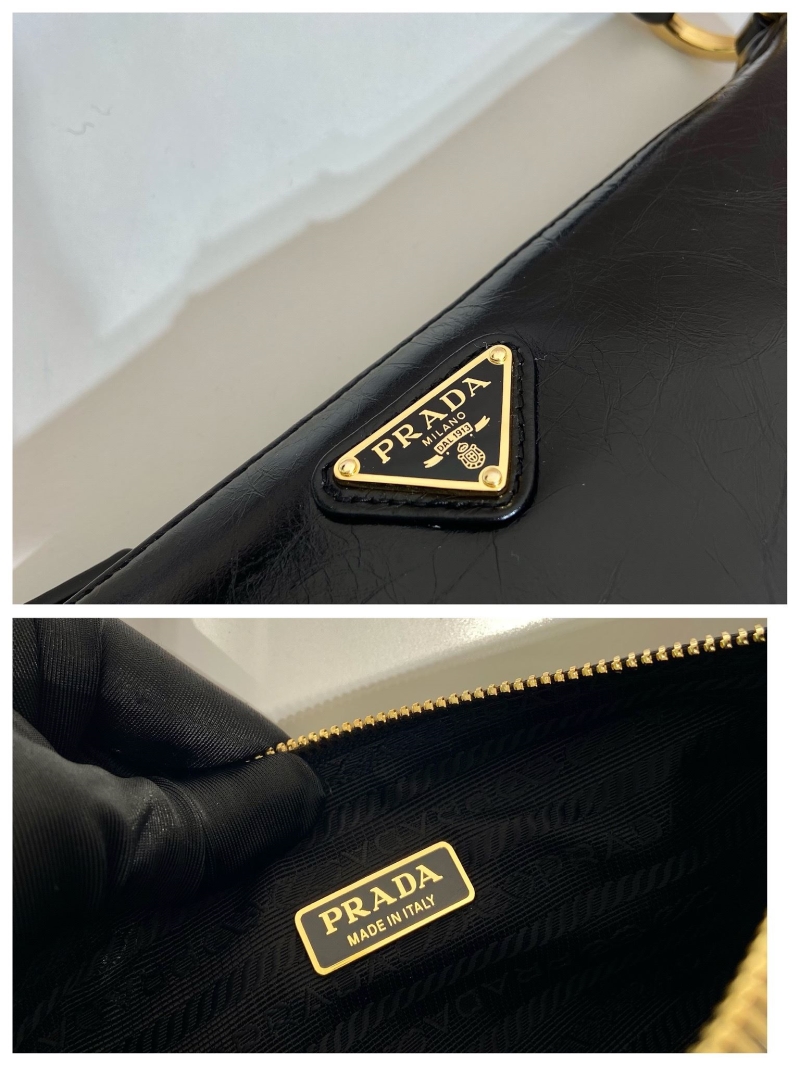 Pra*a hobo bags